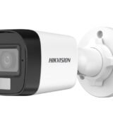 كاميرا هيكفجن Turbo HD خارجية بدقة 2 ميجابكسل مع إضاءة ذكية هجينة وميكروفون مدمج