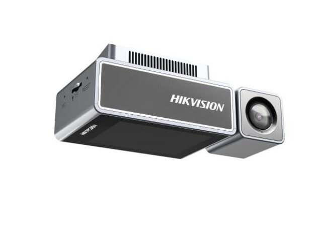 داش كام هيكفيجن C8 Pro الذكية - دقة 4K وتصوير فائق الوضوح